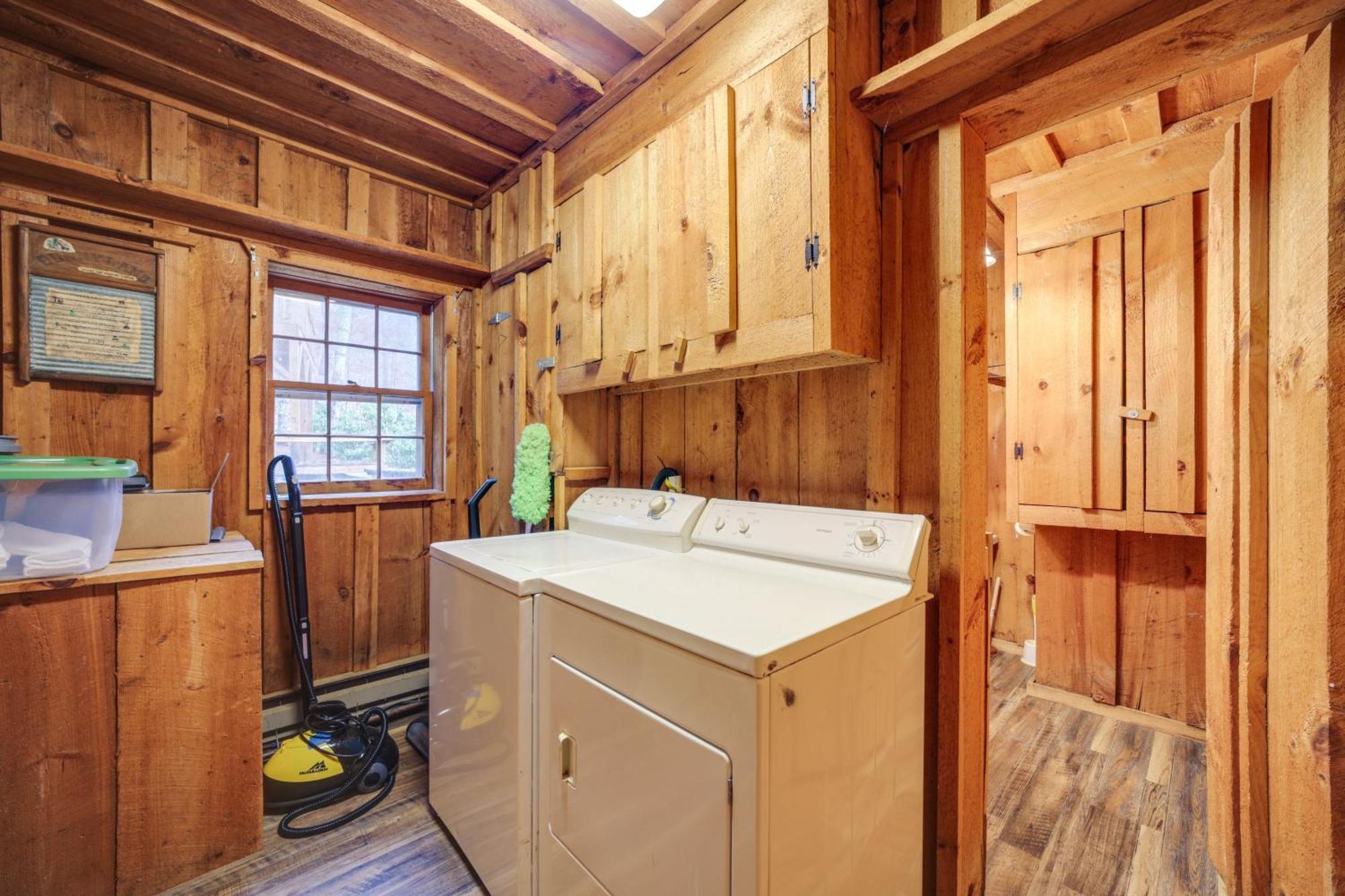 Rustic Maggie Valley Cabin With Mountain Views! Exteriör bild